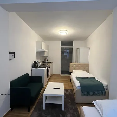 Baadenbergerstay B *