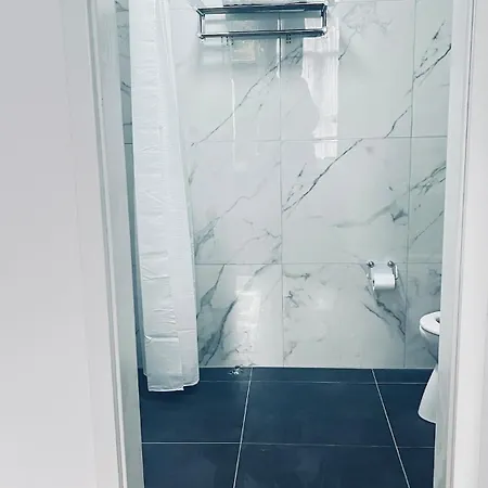 Апартаменты Baadenbergerstay B Кёльн